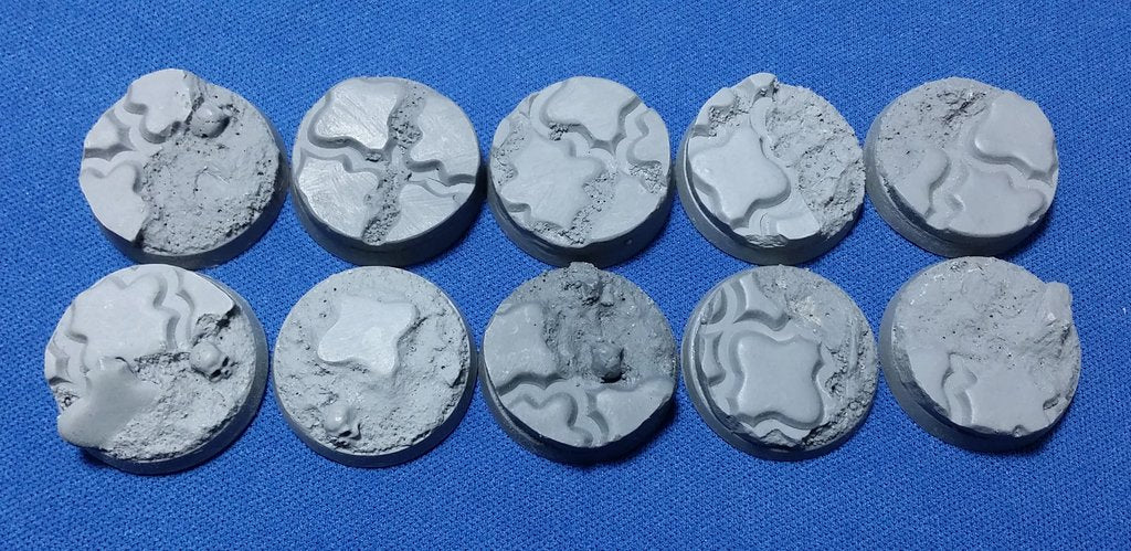 Elrik's Hobbies: Flora De Leaf Base Round 25mm | GrognardGamesBatavia