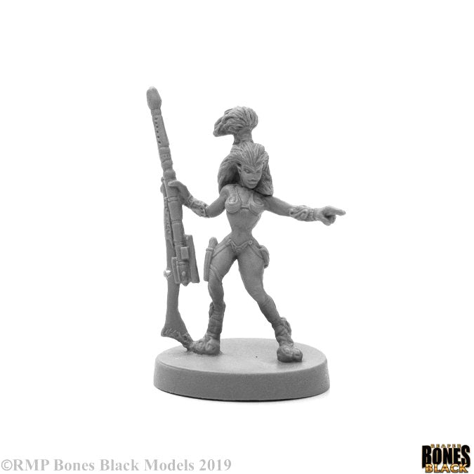 Bones 49027 Andromdedan Female Hunter | GrognardGamesBatavia