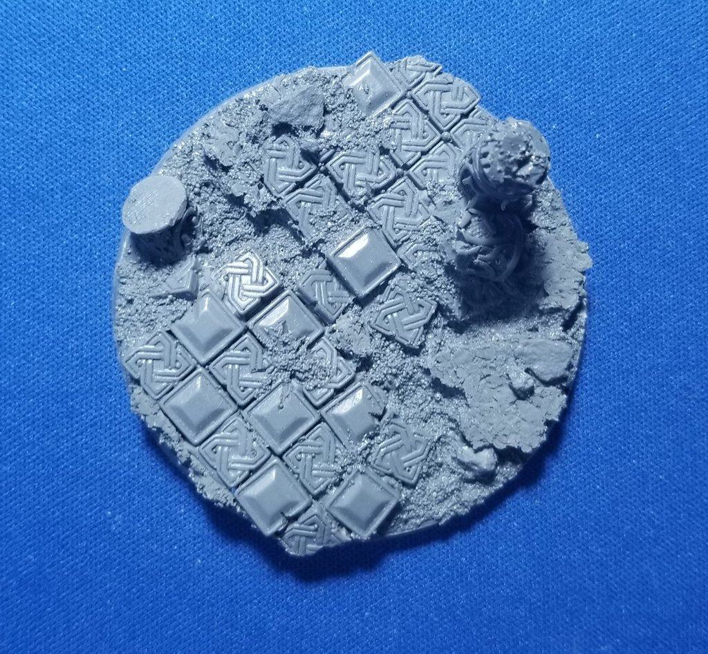 Elrik's Hobbies: Celtic Ruins Base Round 60mm | GrognardGamesBatavia