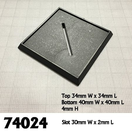Base Boss 74024 40MM SQUARE PLASTIC BASE (10) | GrognardGamesBatavia