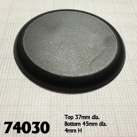 Base Boss 74030 45mm Round display Plastic Base (10) | GrognardGamesBatavia