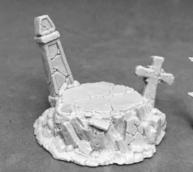 Base Boss 74042 Graveyard Resin Base | GrognardGamesBatavia