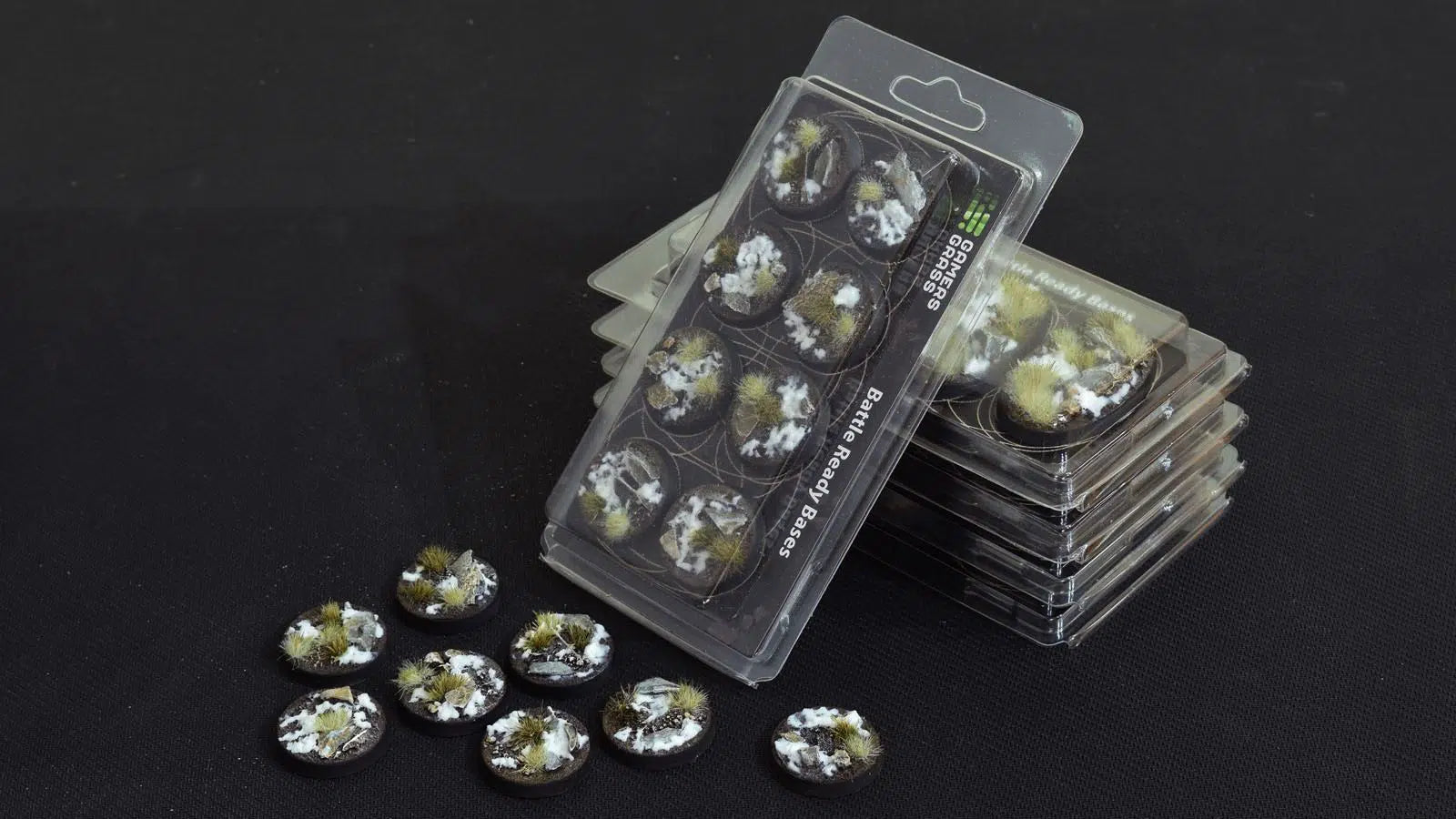 Gamers Grass Battle Ready Bases Winter 32mm Round | GrognardGamesBatavia