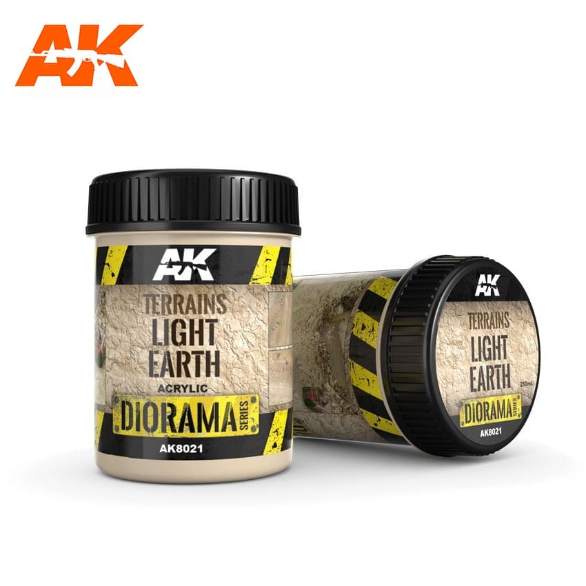 AK 8021 TERRAINS LIGHT EARTH 250ML | GrognardGamesBatavia