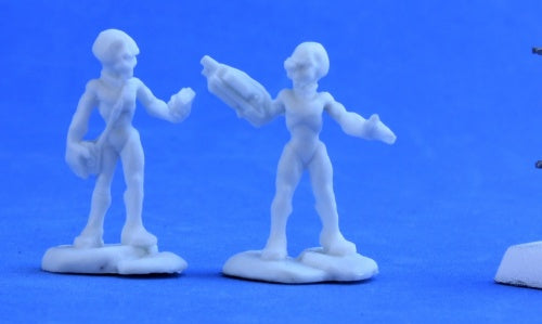 Bones 80047 Grey Alien Leaders | GrognardGamesBatavia