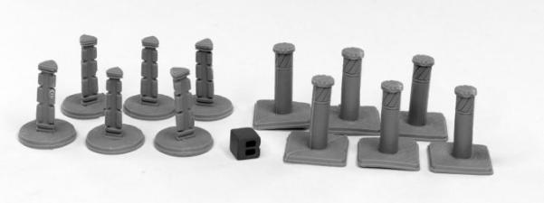 Bones 49004 Bollards (12) | GrognardGamesBatavia