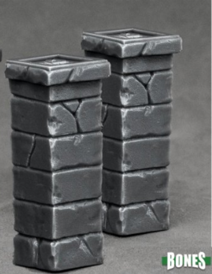 Bones 77531 Graveyard Fenceposts [4] | GrognardGamesBatavia