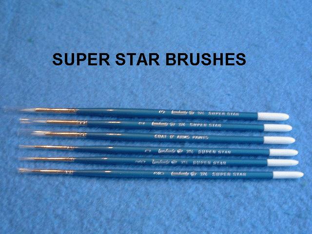 Coat d'arms Super Star 2/0 Brush | GrognardGamesBatavia